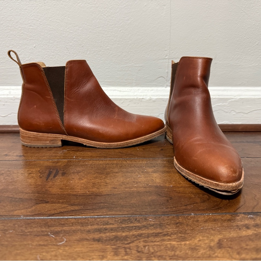 Nisolo Brown Leather Combat Boots